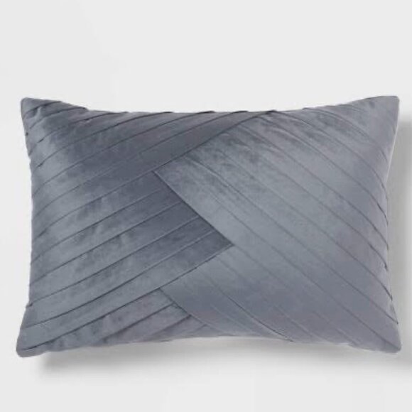 Threshold Luxe Oblong Velvet Pleated Decorative Pillow Slate Blue 14" x 20" NWT - Picture 1 of 4